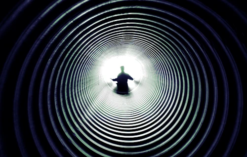 tunnel di luce trappola animica
